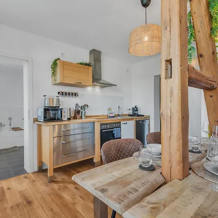 Апартаменты Novita 1 - Balkon - Kostenloser Parkplatz - Zentral