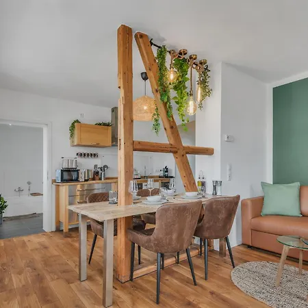 Novita 1 - Balkon - Kostenloser Parkplatz - Zentral