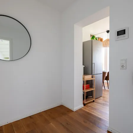 Novita 1 - Balkon - Kostenloser Parkplatz - Zentral شقة *