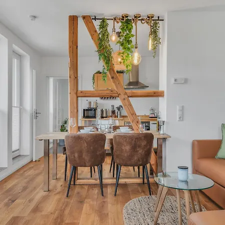 Novita 1 - Balkon - Kostenloser Parkplatz - Zentral